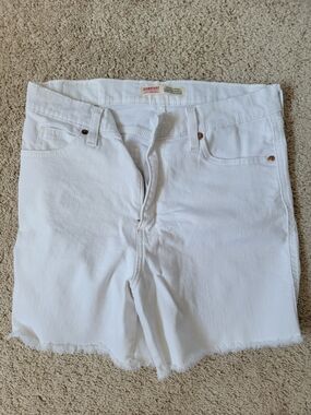 Signature by Levi Strauss White Denim Frayed Hem Shorts